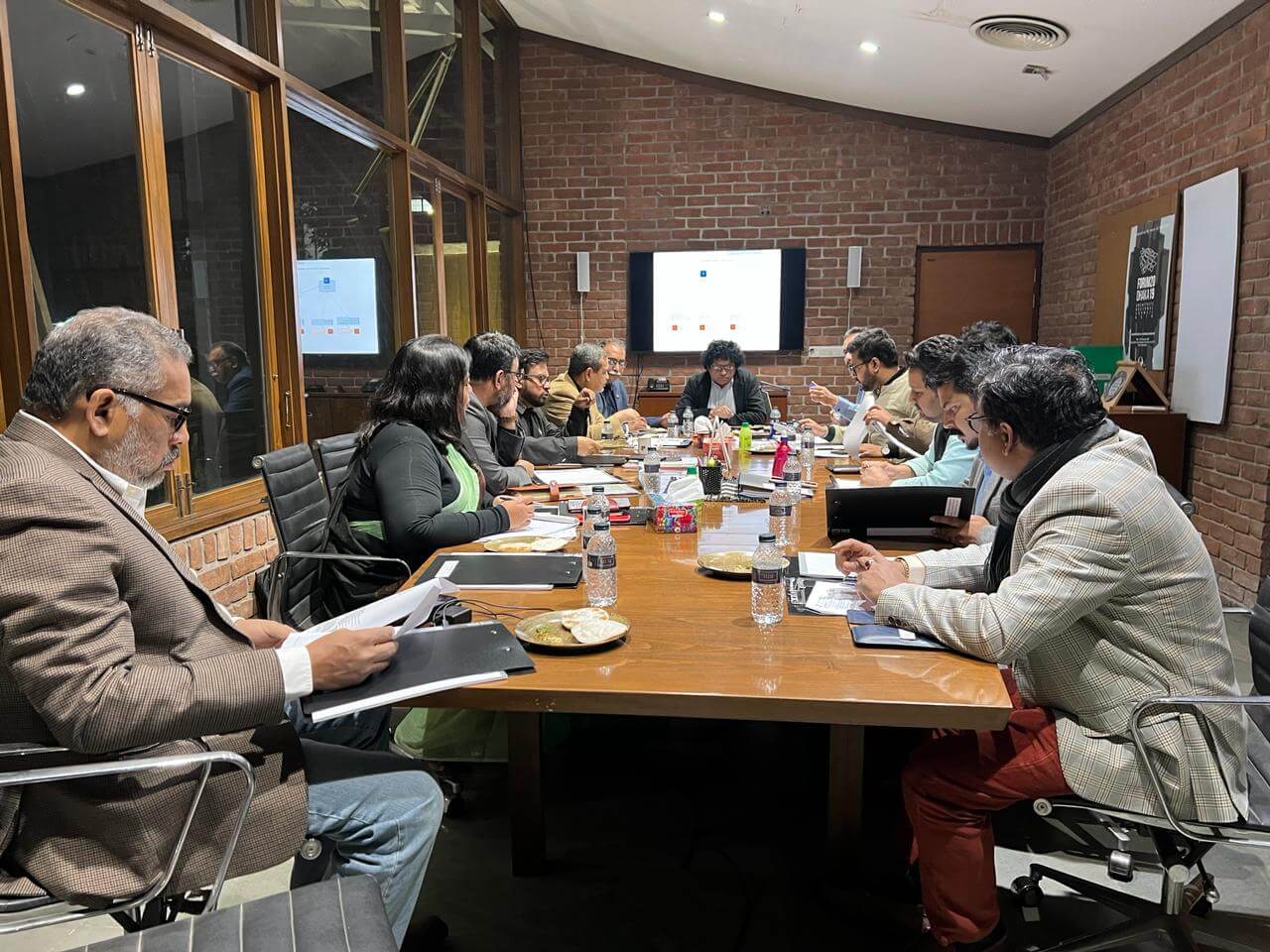 1st EC meeting of 25th EC